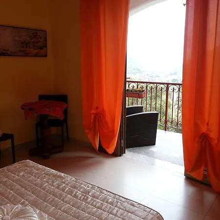 Le Fragole Bed & Breakfast San Biagio della Cima